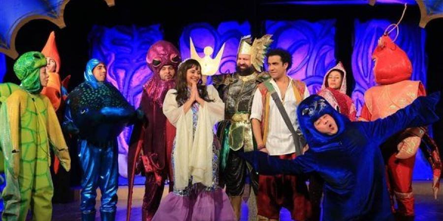 عودة
      مسرحية
      "نور
      في
      عالم
      البحور"
      على
      المسرح
      القومي
      للأطفال..
      الخميس