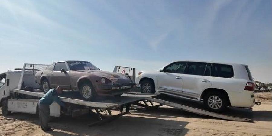 وزارة
      الداخلية
      الكويتية
      تكبس
      سيارتين
      بسبب
      القيادة
      الرعناء
      في
      الوفرة