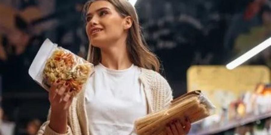 أطعمة
      سريعة
      التحضير
      لا
      يتناولها
      خبراء
      التغذية...
      تجنّبوها