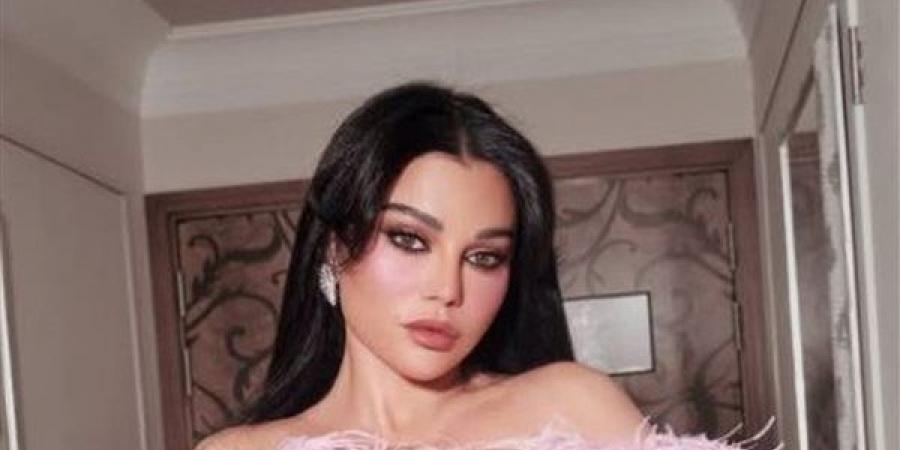 بلاغ
      رسمي
      من
      هيفاء
      وهبي
      بسبب
      فيديوهات
      مزيفة
      بالذكاء
      الاصطناعي