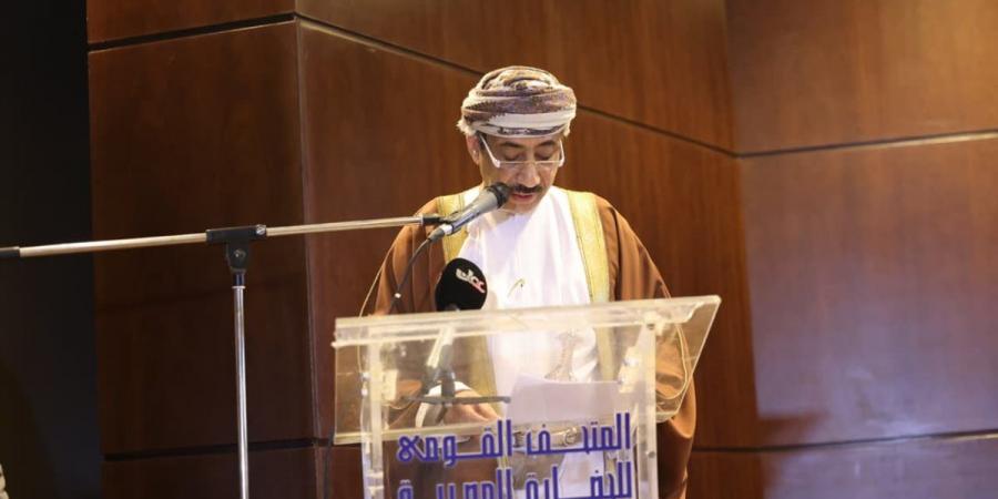 سلطنة
      عُمان
      في
      2025:
      دبلوماسية
      الحكمة
      امتداد
      لتاريخ
      طويل
      ودعم
      ثابت
      للعمل
      العربي
      المشترك