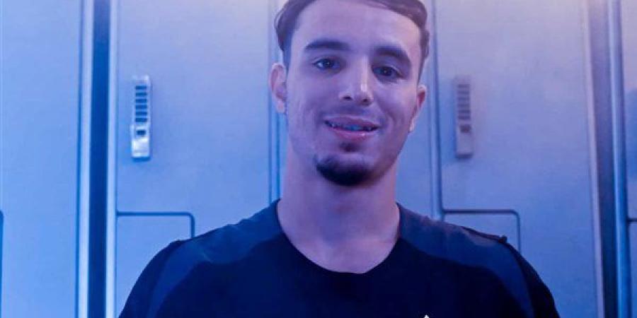 عبد
      الحميد
      معالي
      يصدم
      الزمالك
      ويوقع
      لنادٍ
      آخر
      ..
      ما
      القصة
      ؟