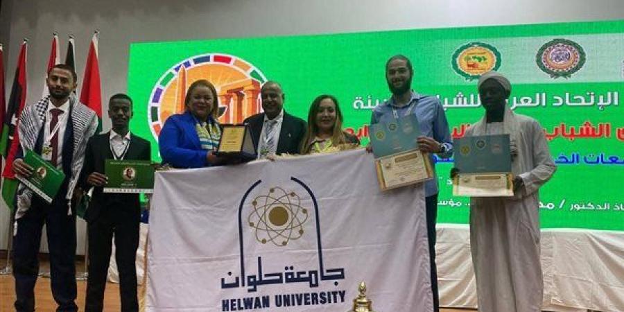 جامعة
      العاصمة
      تشارك
      في
      المنتدى
      الشبابي
      العربي
      الإفريقي
      للجامعات
      الخضراء