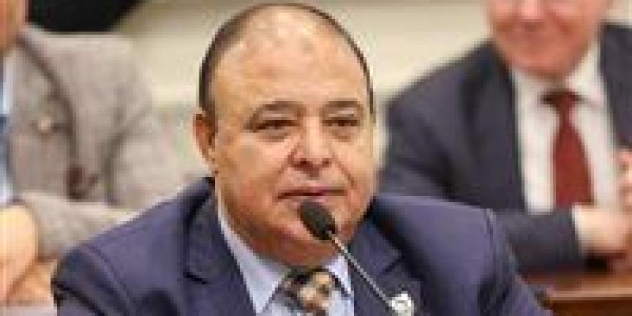 حسين
      خضير:
      توجيهات
      الرئيس
      المستمرة
      ترسم
      ملامح
      الاستقرار
      وتعزز
      ثقة
      الأسواق