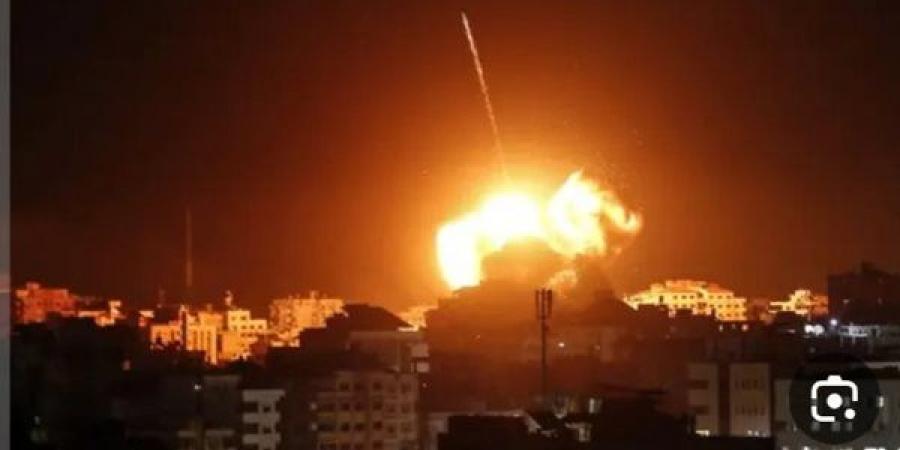 غارة
      إسرائيلية
      تستهدف
      سيارة
      جنوب
      لبنان