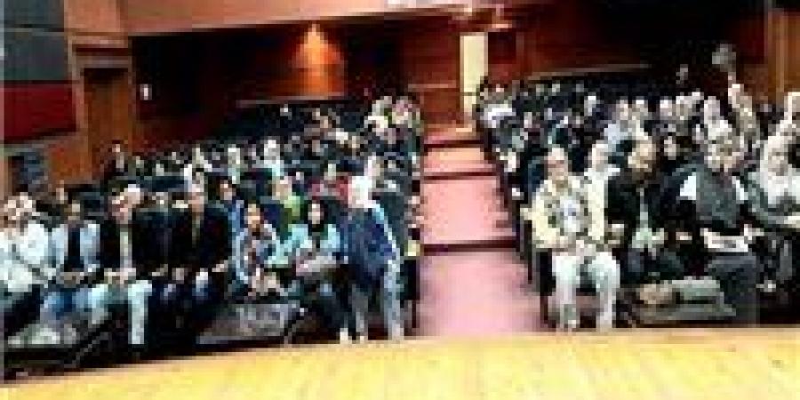 إعلام
      شمال
      سيناء
      يدشّن
      حملة
      "الطفولة
      الآمنة"
      تحت
      شعار
      حمايتهم
      واجبنا