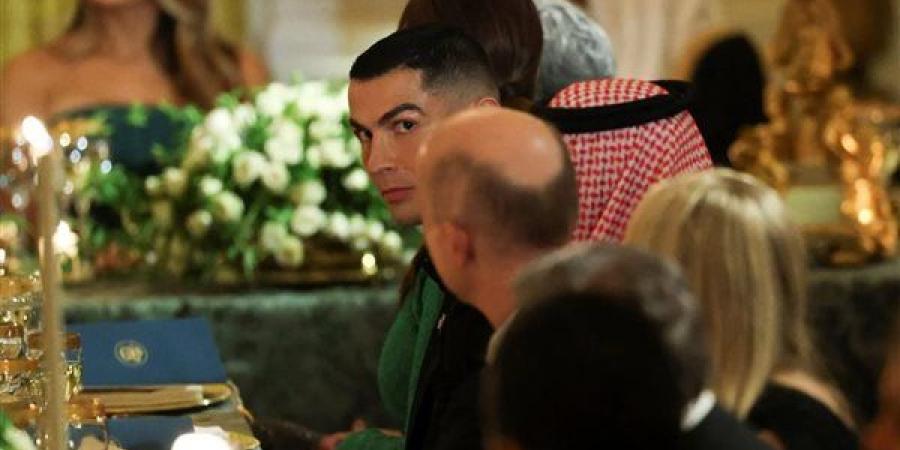 كريستيانو
      رونالدو
      ورفيقته
      جورجينا
      يستثمران
      في
      فيلتين
      فاخرتين
      على
      الساحل
      الغربي
      للسعودية