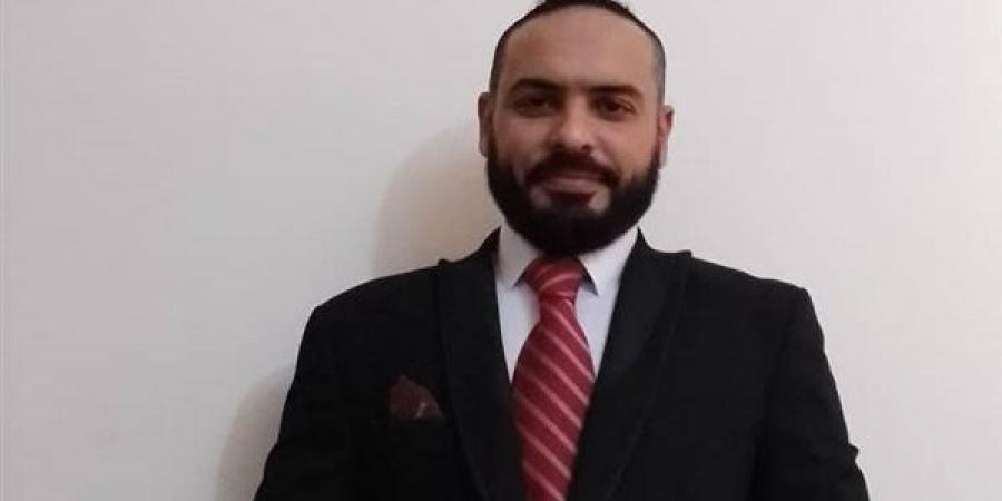 ممثل
      الاتحاد
      العام
      للمصريين
      بليبيا
      يؤكد:
      لا
      حالات
      خطف
      والسجون
      والهجرة
      غير
      الشرعية
      وراء
      الغموض