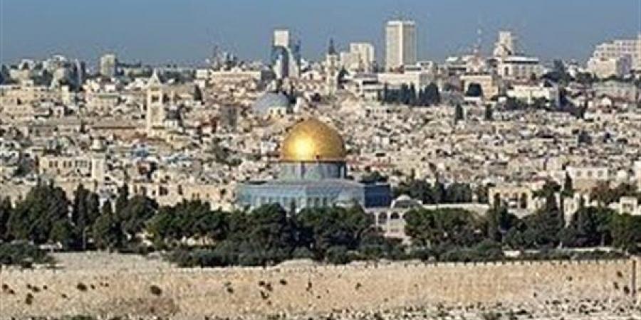 بلدية
      الاحتلال
      بالقدس
      تصادق
      على
      ميزانية
      10
      ملايين
      شيكل
      لإنشاء
      نفق
      جديد