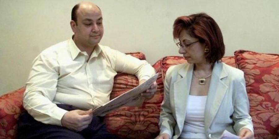 طلاق
      عمرو
      أديب
      ولميس
      الحديدي
      بعد
      زواج
      ٢٥
      سنة..
      تفاصيل