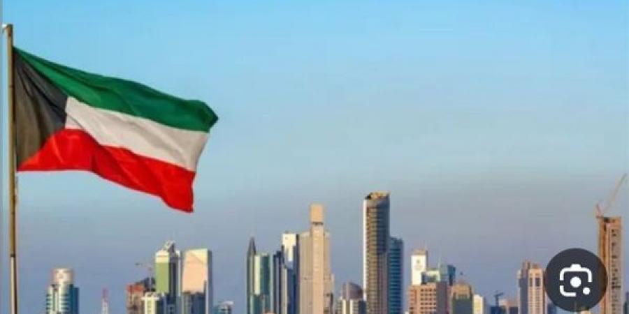 الكويت:
      نؤكد
      أهمية
      تضافر
      الجهود
      الدولية
      بما
      يحفظ
      وحدة
      اليمن