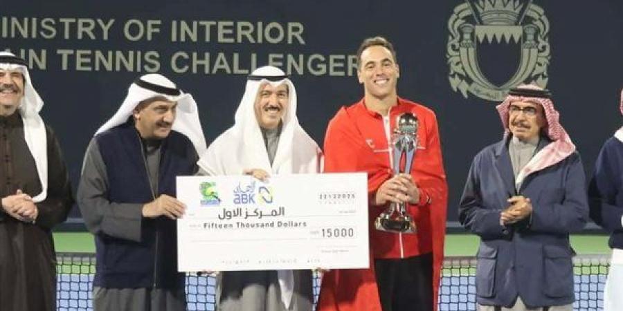 أحمد
      الجابر:
      "النخبة
      العربية
      للتنس"
      حققت
      نجاحاً
      فنياً
      وتنظيمياً
      غير
      مسبوق