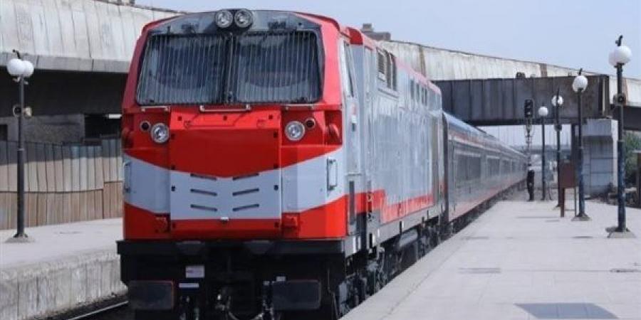 هيئة
      السكك
      الحديدية
      تطلق
      مركز
      خدمة
      العملاء
      الصوتية
      للاستعلام
      وحجز
      التذاكر
      آليًا