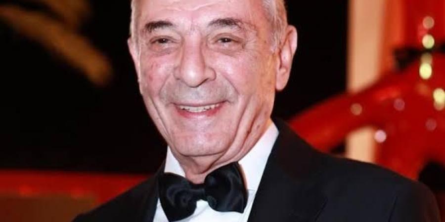 نقل
      الفنان
      محمود
      حميدة
      إلى
      المستشفى..
      تفاصيل