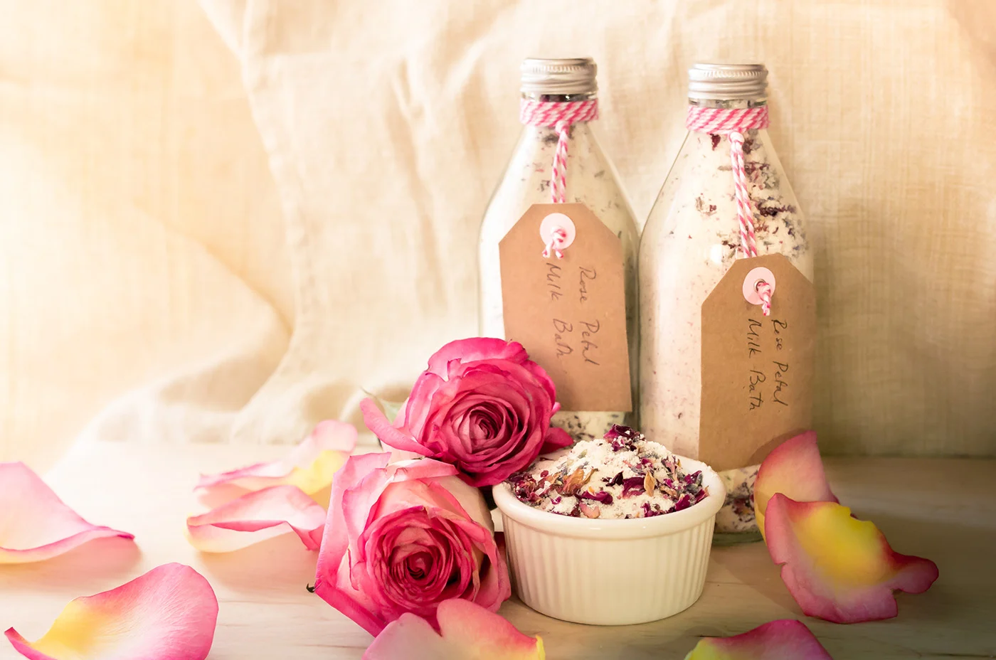 طرق بسيطة لعمل مرطب للبشرة