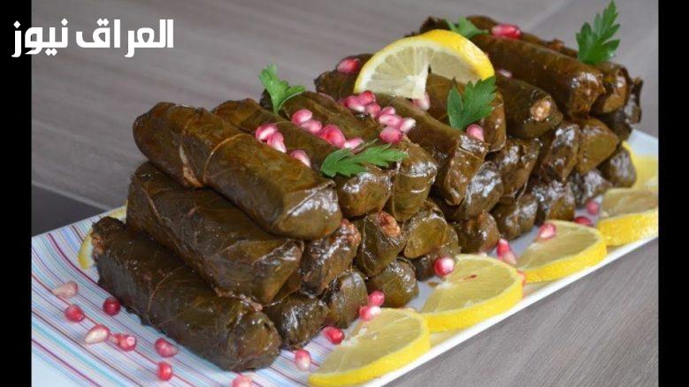 أكلة شرقية لذيذة.. طريقة عمل محشي ورق عنب بالخضار والأرز بالصلصة الحمراء